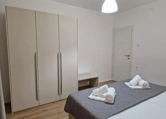 Sunshine 2 3* Baška