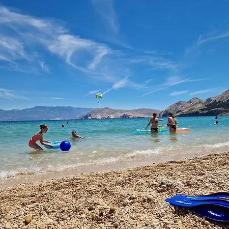 Sunshine 2 Gostinjska kuća Baska (Krk)