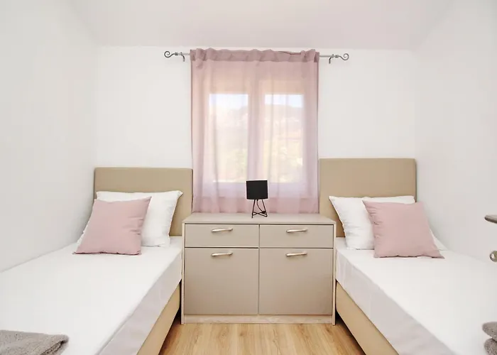 بيت ضيافة Sunshine 2